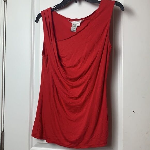 Max Studio Small Red criss cross blouse - Picture 2 of 4